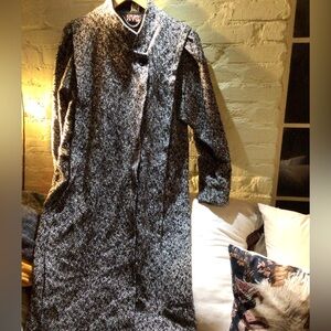 Vintage NYC Girl tweed Black and Gray Women's Coat